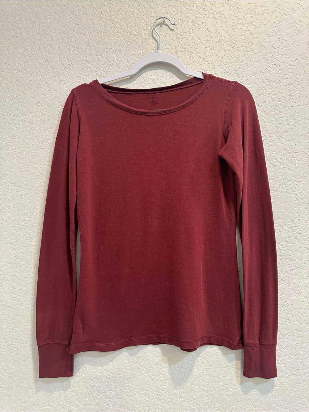 Brandy Melville Long-Sleeve Crewneck Top - Burgundy